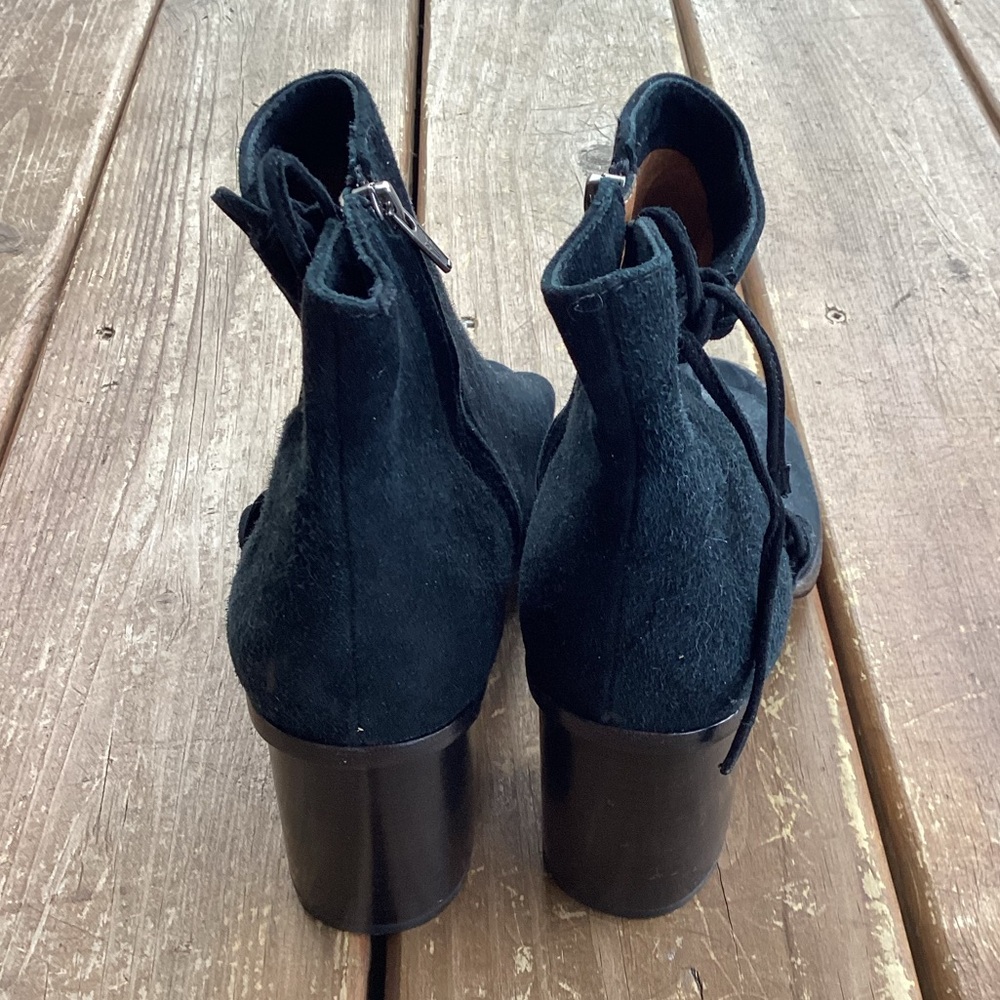 EUC Frye Amy Side Ghillie Lace Up Peep Toe Bootie Black Suede Shoes 8 - Picture 9 of 9